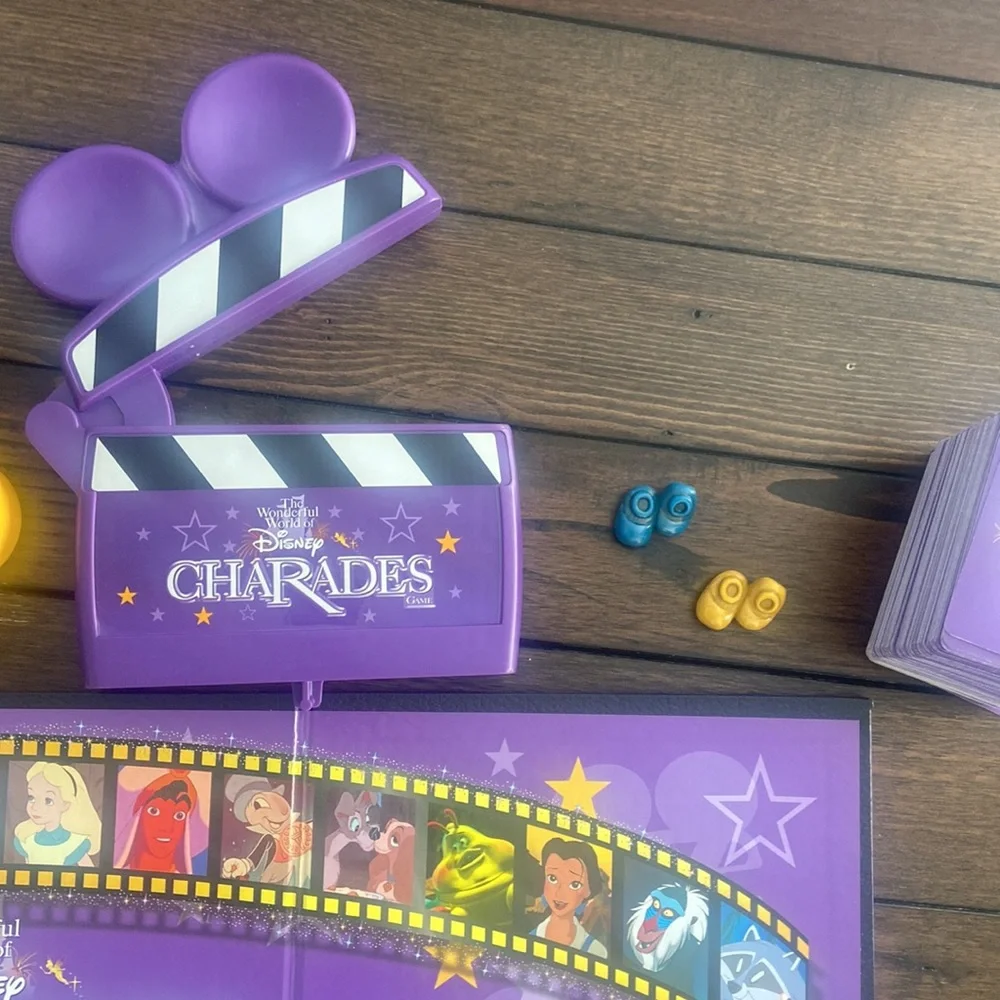 The Wonderful World Of Disney Charades Family Game Collectors Tin 1999 COMPLETE